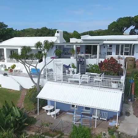 Blue'S Guest House - East London Bonza Bay Eksteriør billede