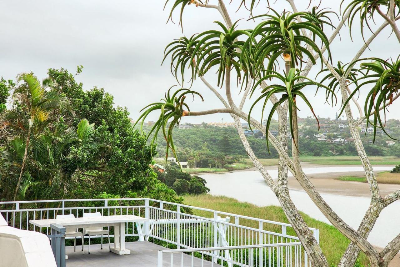 Blue'S Guest House - East London Bonza Bay Eksteriør billede