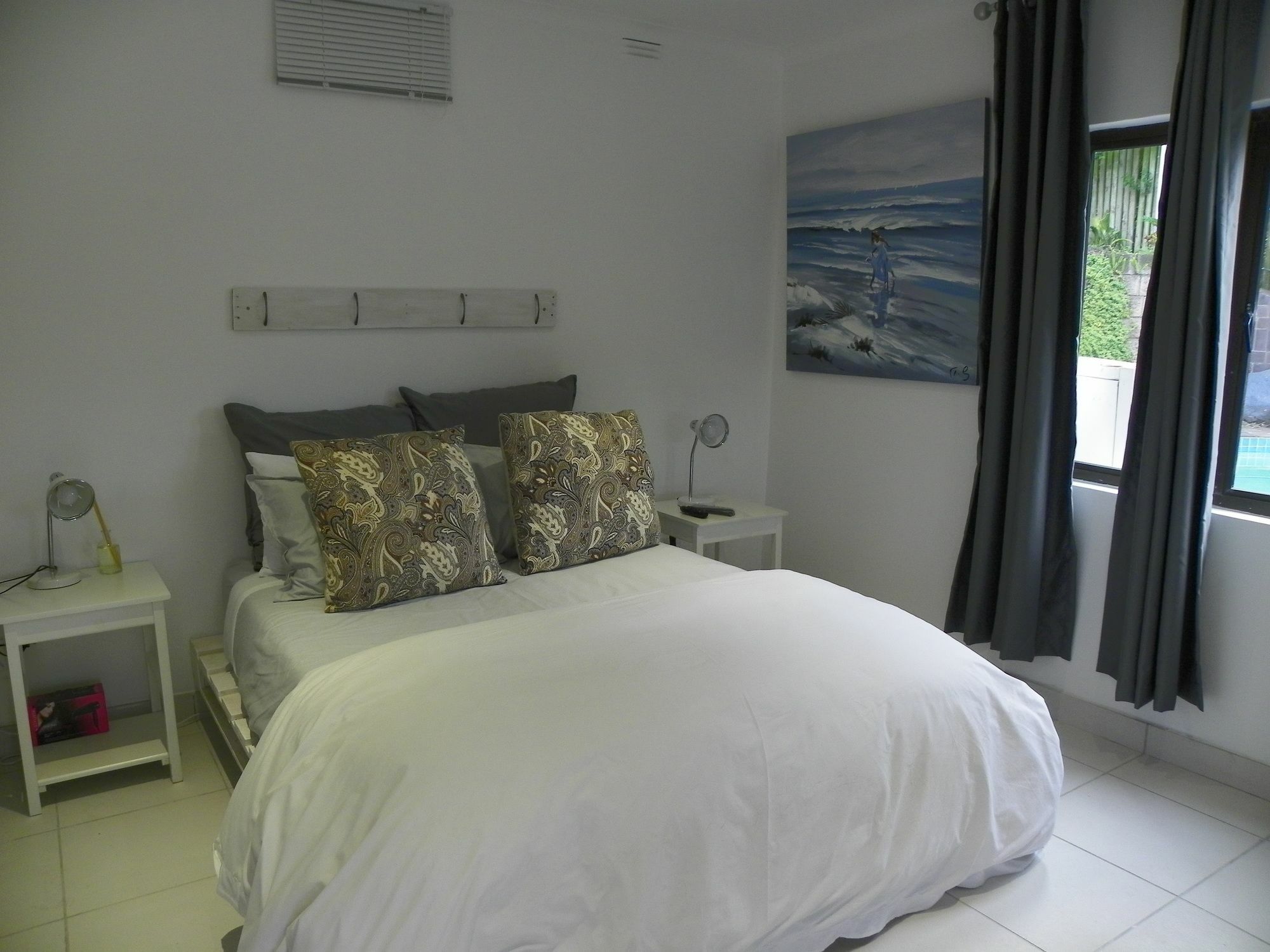Blue'S Guest House - East London Bonza Bay Eksteriør billede
